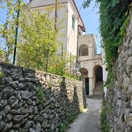 Blue Horizon * Ravello