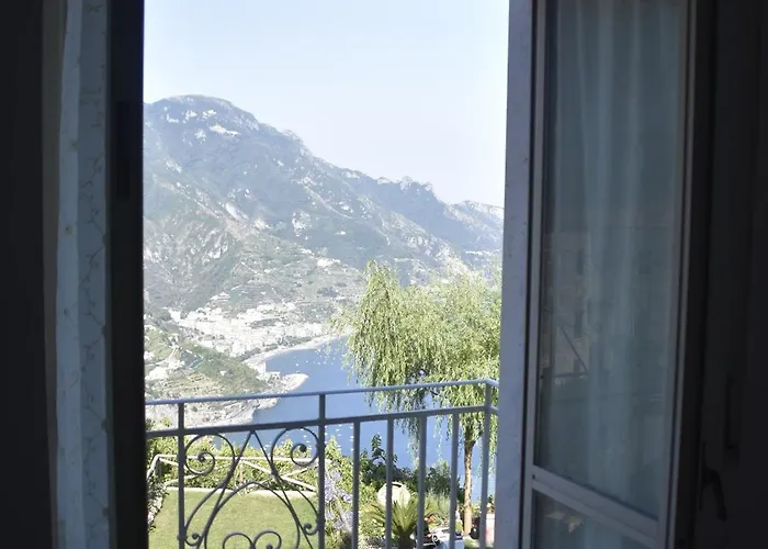 아파트 Blue Horizon 라벨로